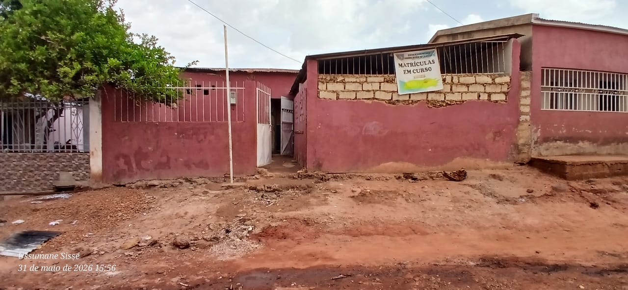 Aussenansicht des Gemeinschaftskindergartens in Guinea-Bissau